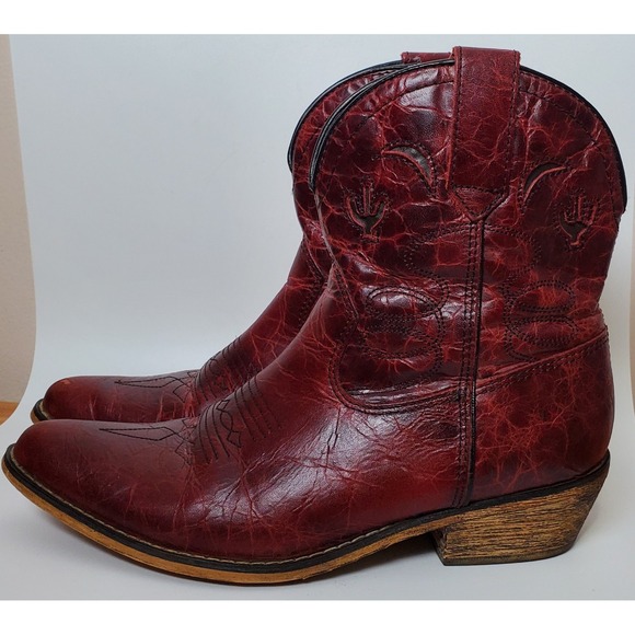 dingo Shoes - Dingo Adobe Rose Cactus Red Distressed Leather Side Zip Women's Ankle‎ Boots 7.5